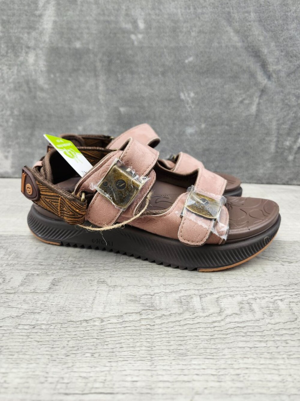ONCAI Orthopedic Women Size 6 Sandals with Arch Support Hiking Platform Recovery